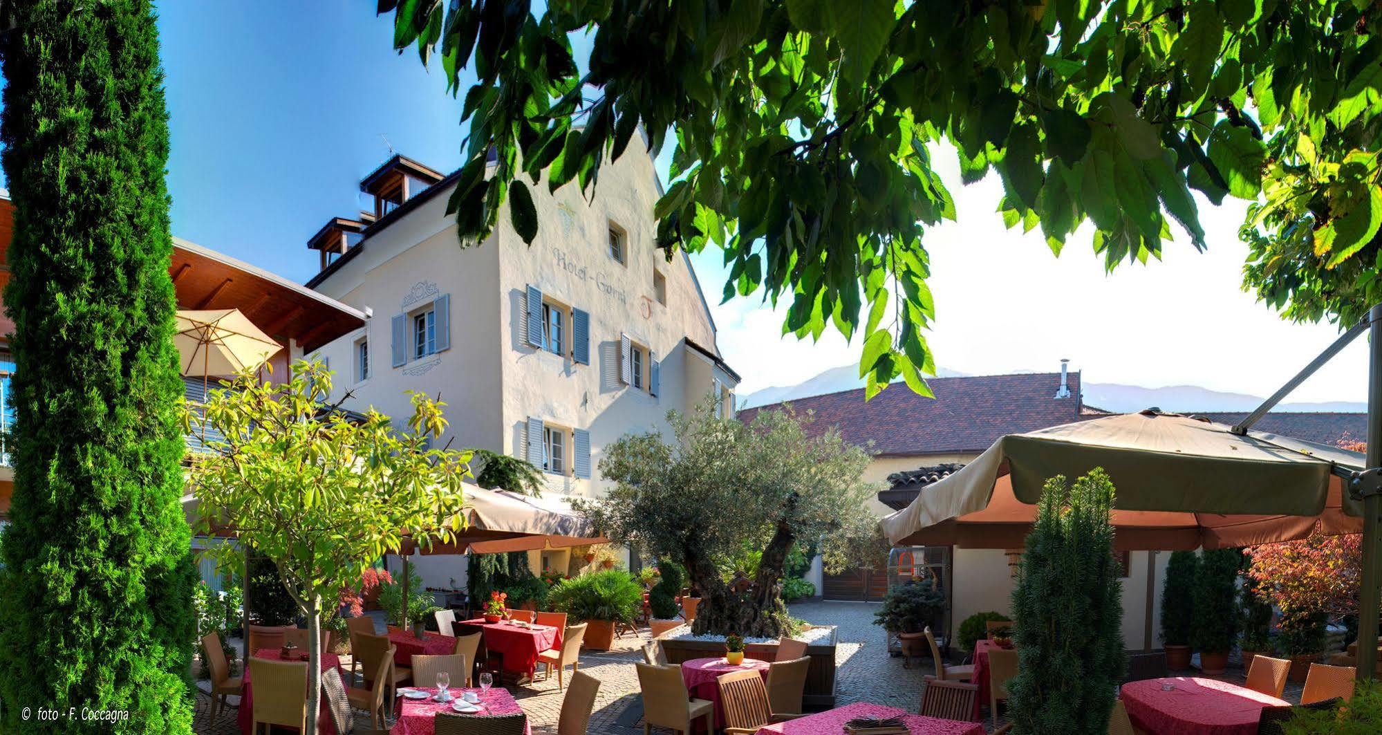Hotel Traube Бресаноне Екстериор снимка