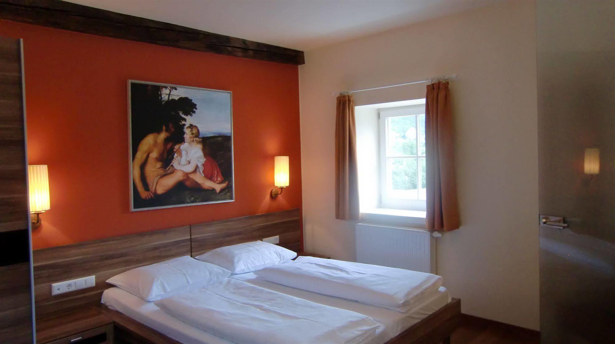 Hotel Traube Бресаноне Екстериор снимка